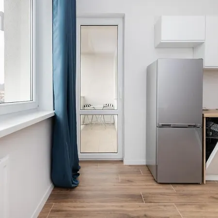 Apartman Park De Gaulle Wrzeszcz By Renters *